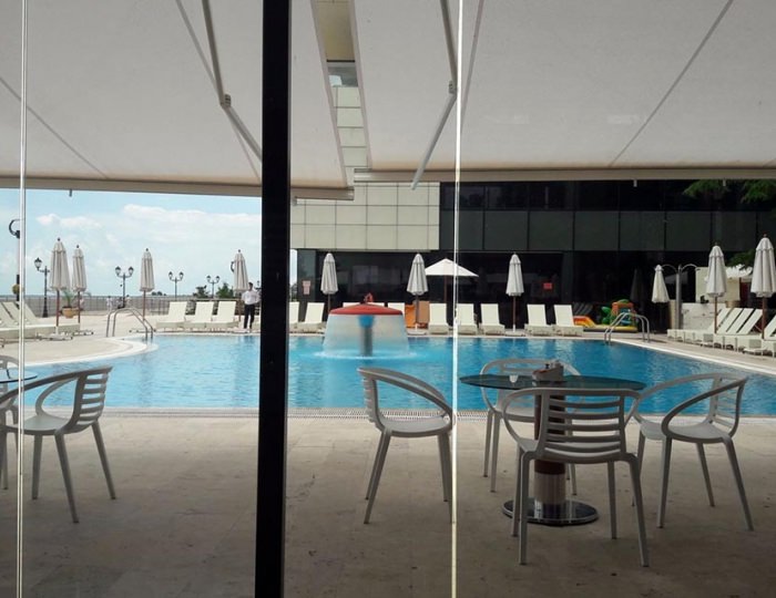 Бар у бассейна - Парк-отель «Арфа»