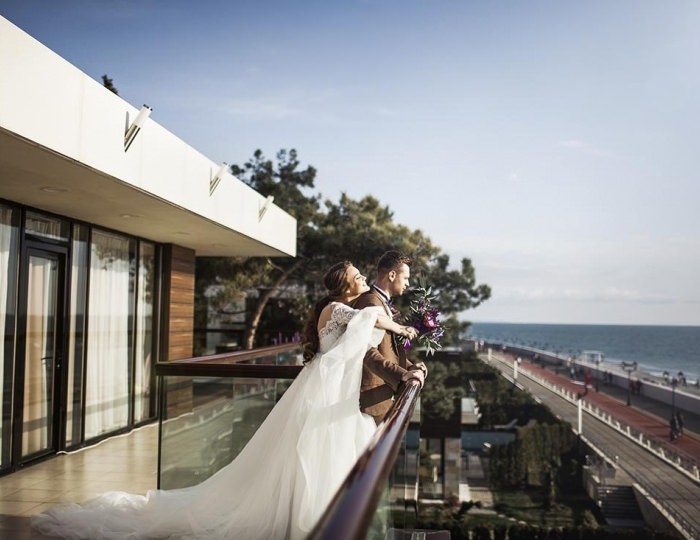 Зал ресторана «Чайхона №1 братьев Васильчуков» - Парк-отель «Арфа»